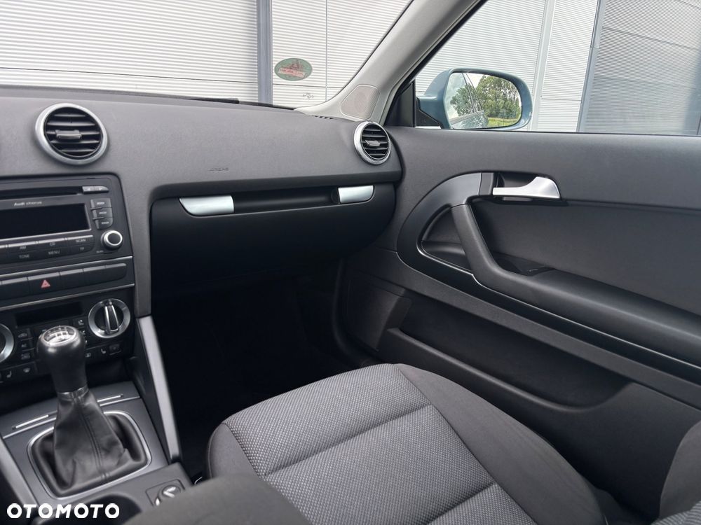 Audi A3 3-drzwiowe 1.2 TFSI Ambiente - 30
