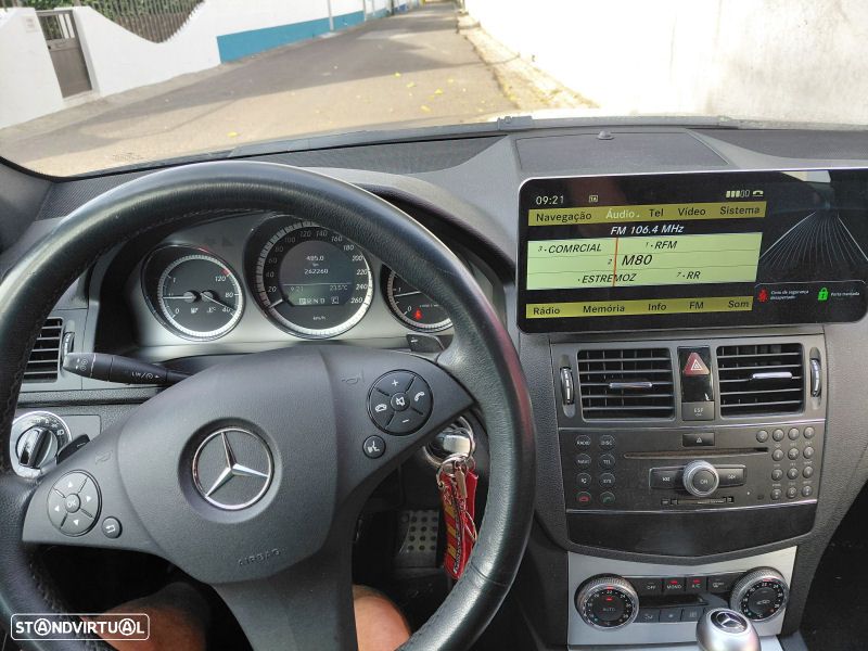 Mercedes-Benz C 220 - 10
