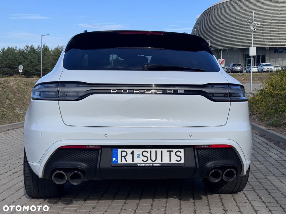 Porsche Macan Standard - 18