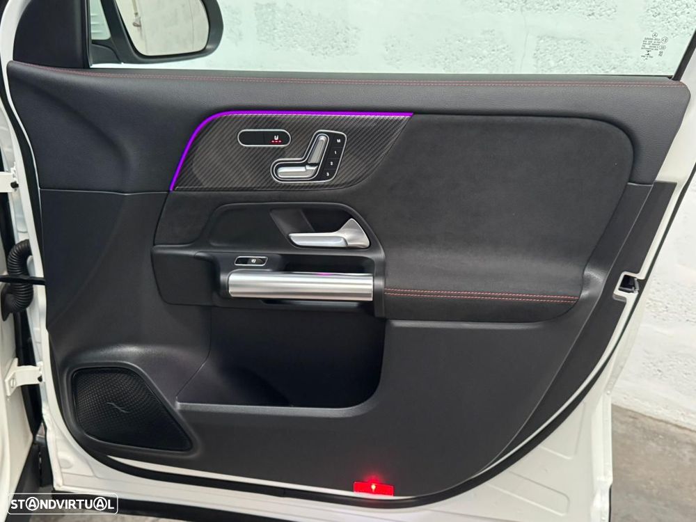 Mercedes-Benz GLA 250 e AMG Line - 45