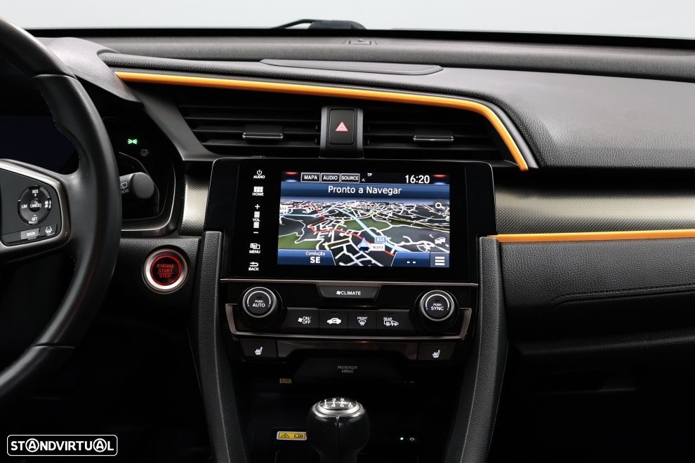 Honda Civic 1.0 i-VTEC Comfort - 20