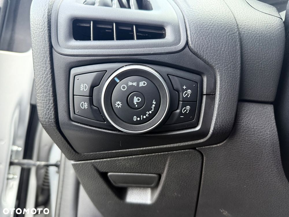Ford Focus 1.5 EcoBoost STart-Stopp-System TITANIUM - 30