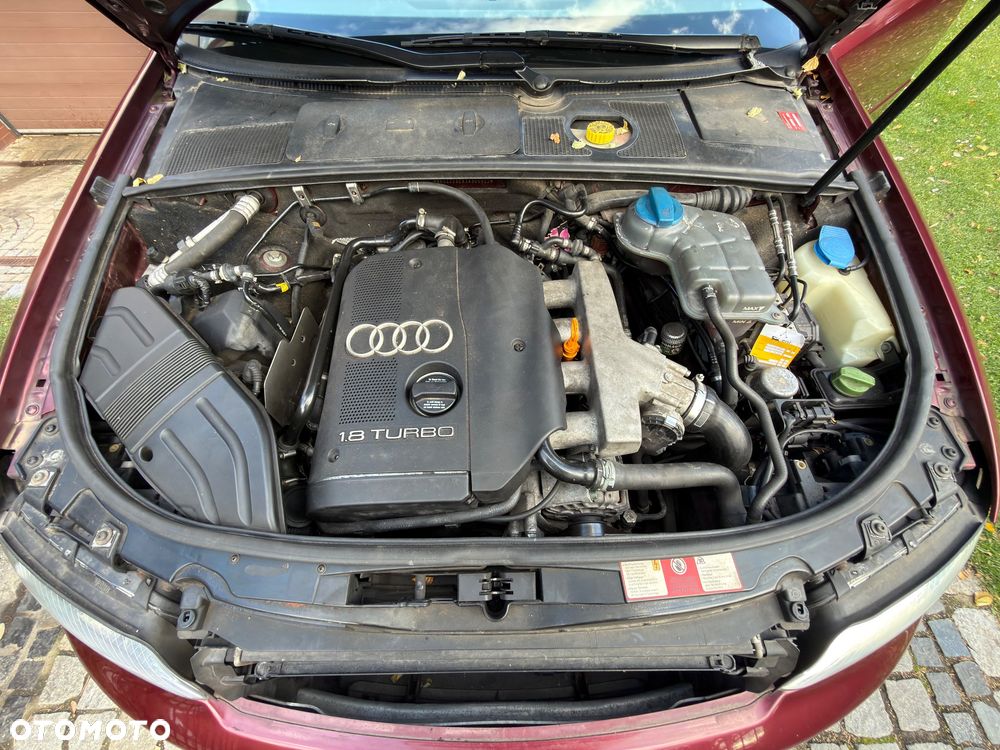 Audi A4 Limousine - 26