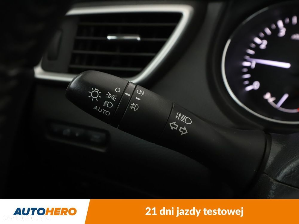 Nissan Qashqai - 28