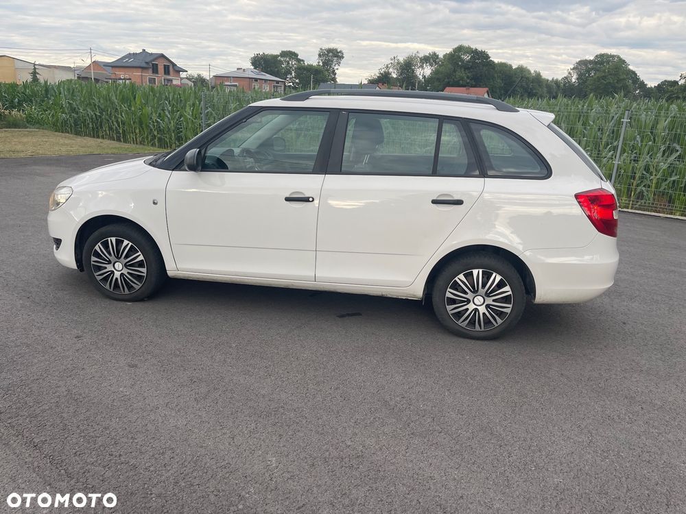 Skoda Fabia 1.2 TSI Active - 8
