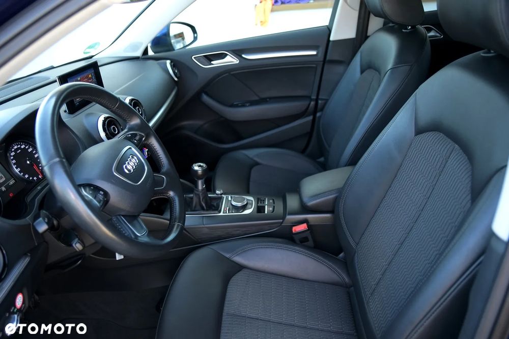 Audi A3 Sportback 2.0 TDI Edycja Specjalna - 25