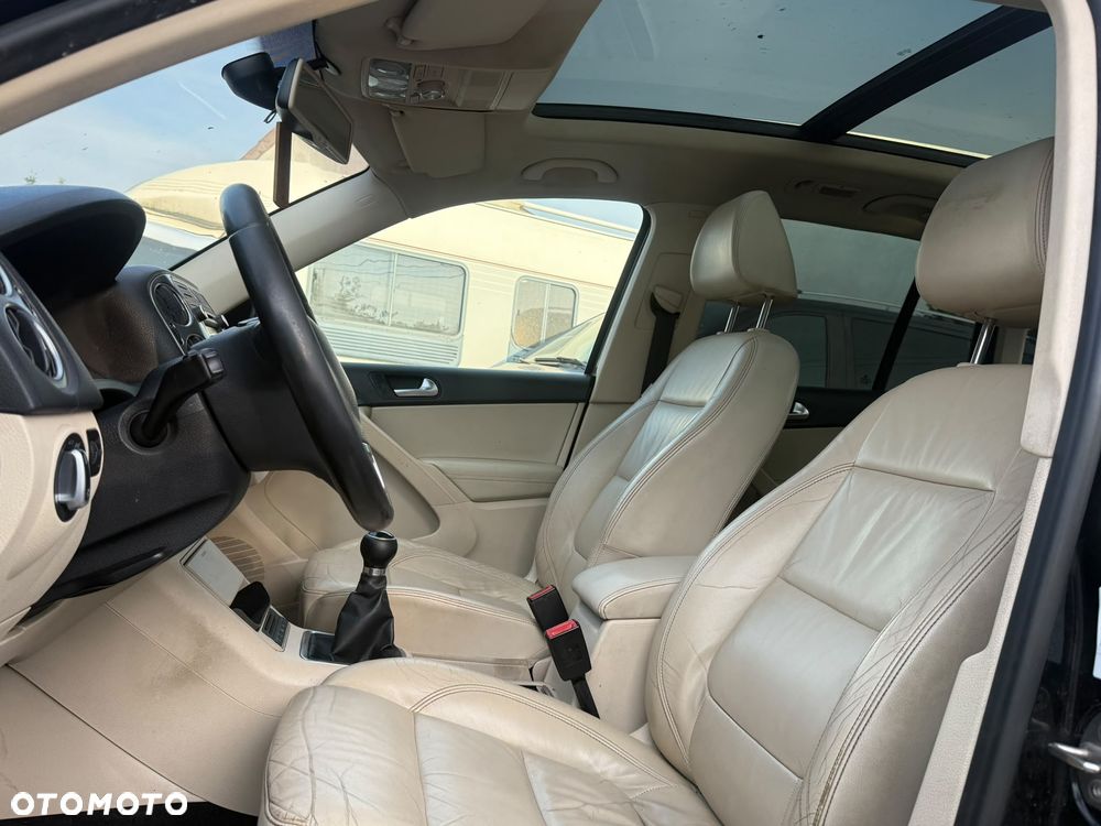 Volkswagen Tiguan 2.0 TDI BlueMot Trend&Fun - 14