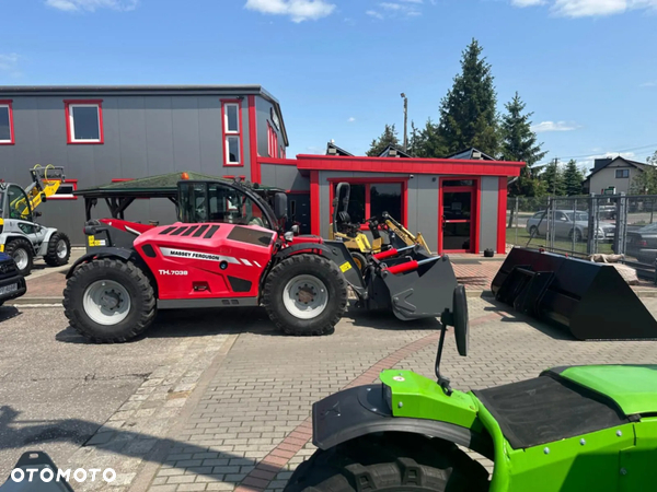 Massey Ferguson TH.7038