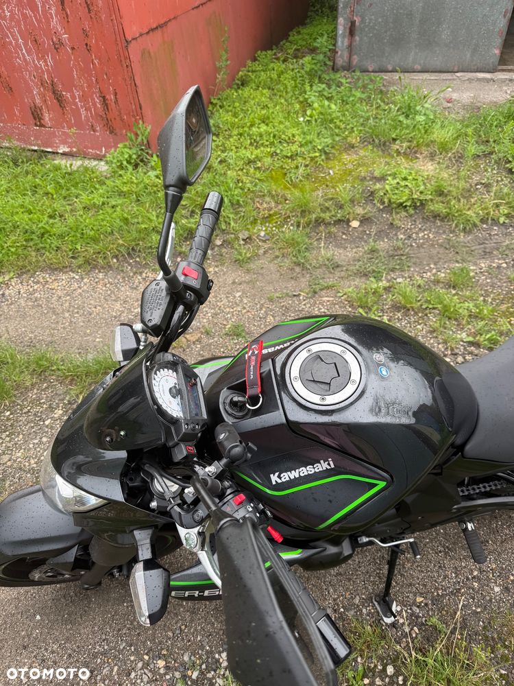 Kawasaki ER - 7