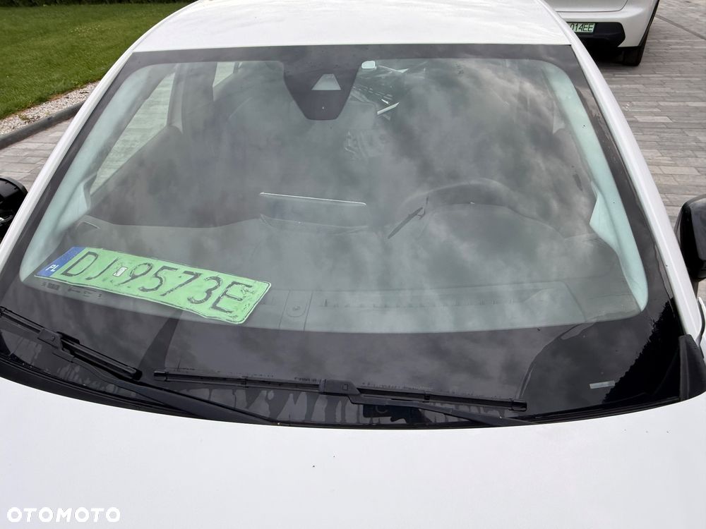 Peugeot 208 50kWh Active - 10
