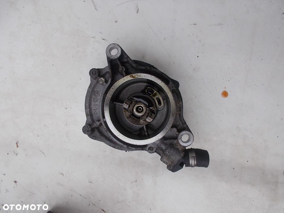 POMPA VACUM VACU 2.5d 3.0d 218KM E60 E61 F-VAT - 1