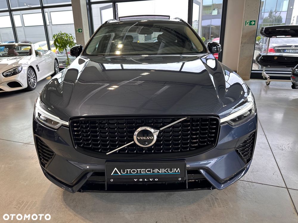 Volvo XC 60 B6 B AWD Ultimate Dark - 14