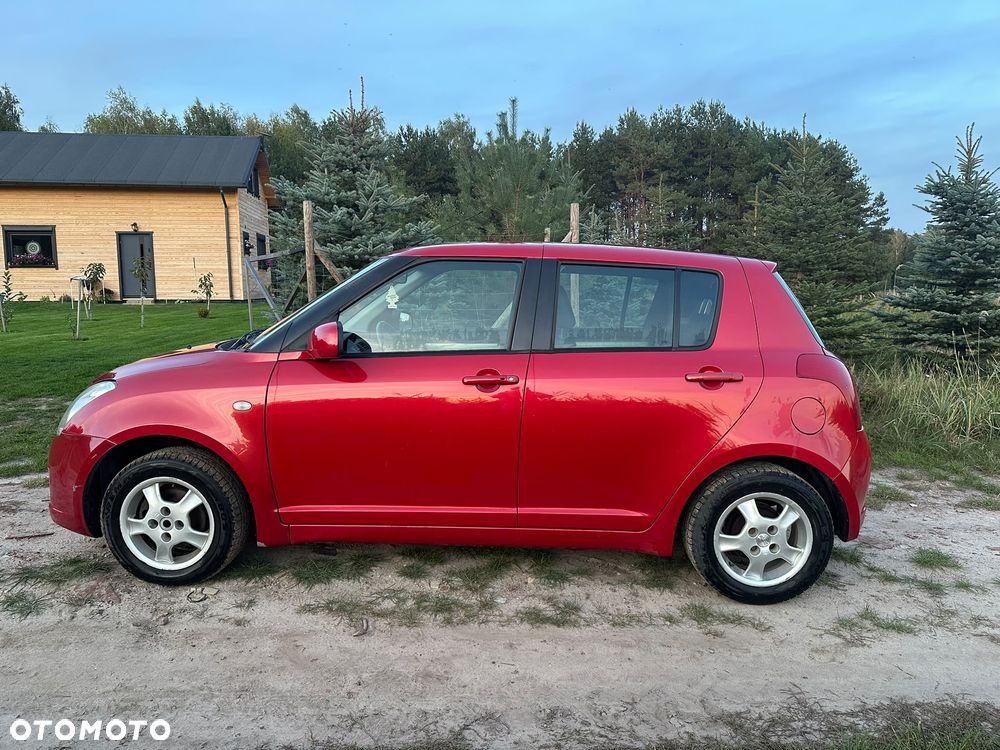 Suzuki Swift - 5