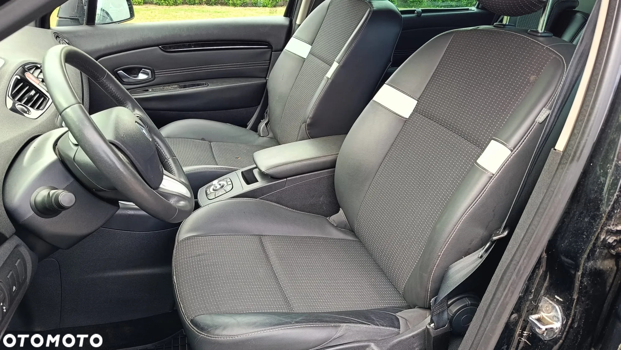 Renault Scenic 1.5 dCi Expression - 11