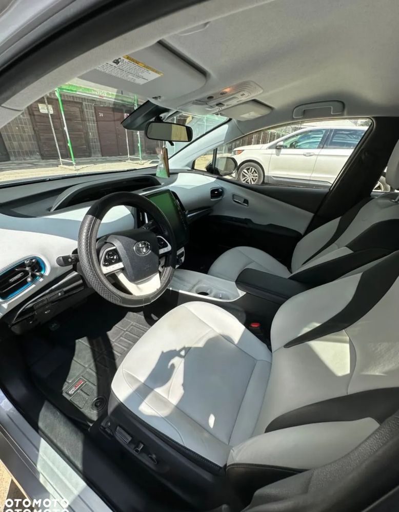 Toyota Prius Hybrid Comfort - 7