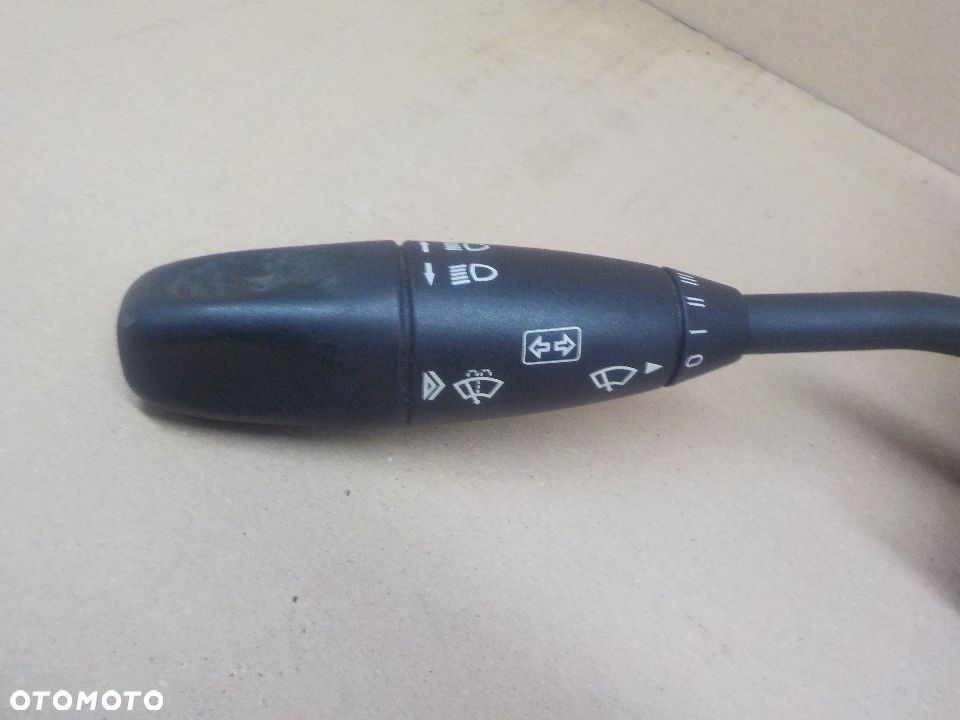 MERCEDES W209 MANETKA WYCIERACZEK - 2