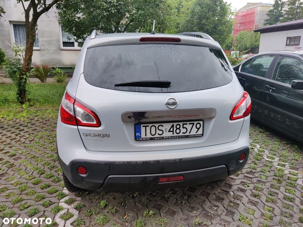 Nissan Qashqai 2.0 4x4 360 - 6