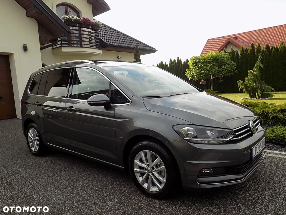 Volkswagen Touran - 5