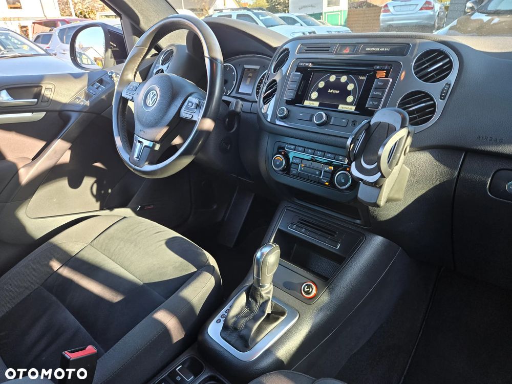 Volkswagen Tiguan 2.0 TDI 4Mot Perfectline R-Style DSG - 22
