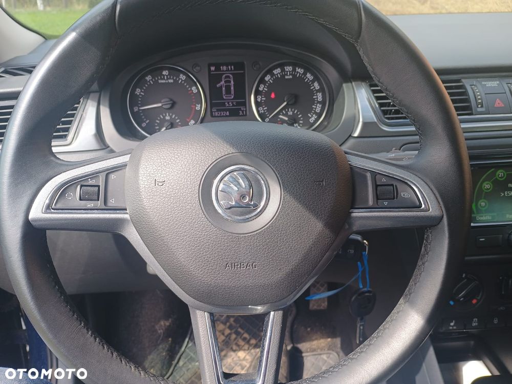 Skoda RAPID 1.2 TSI Drive - 9