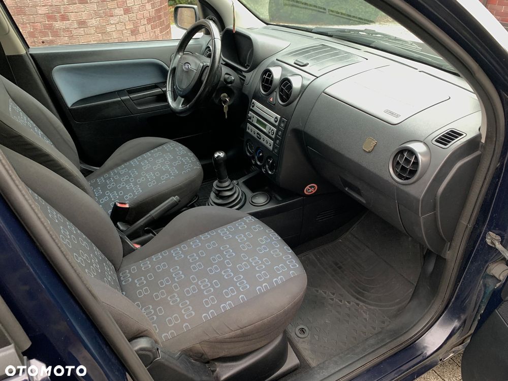 Ford Fusion 1.6 Elegance - 15