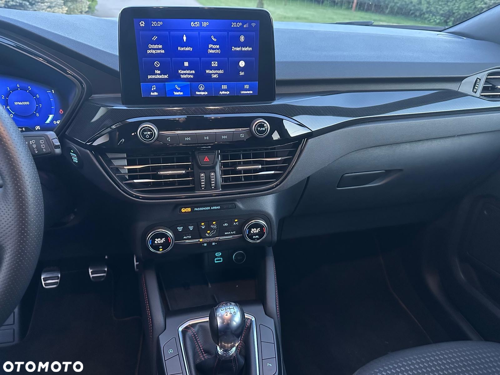 Ford Kuga 1.5 EcoBoost ST-LINE - 11