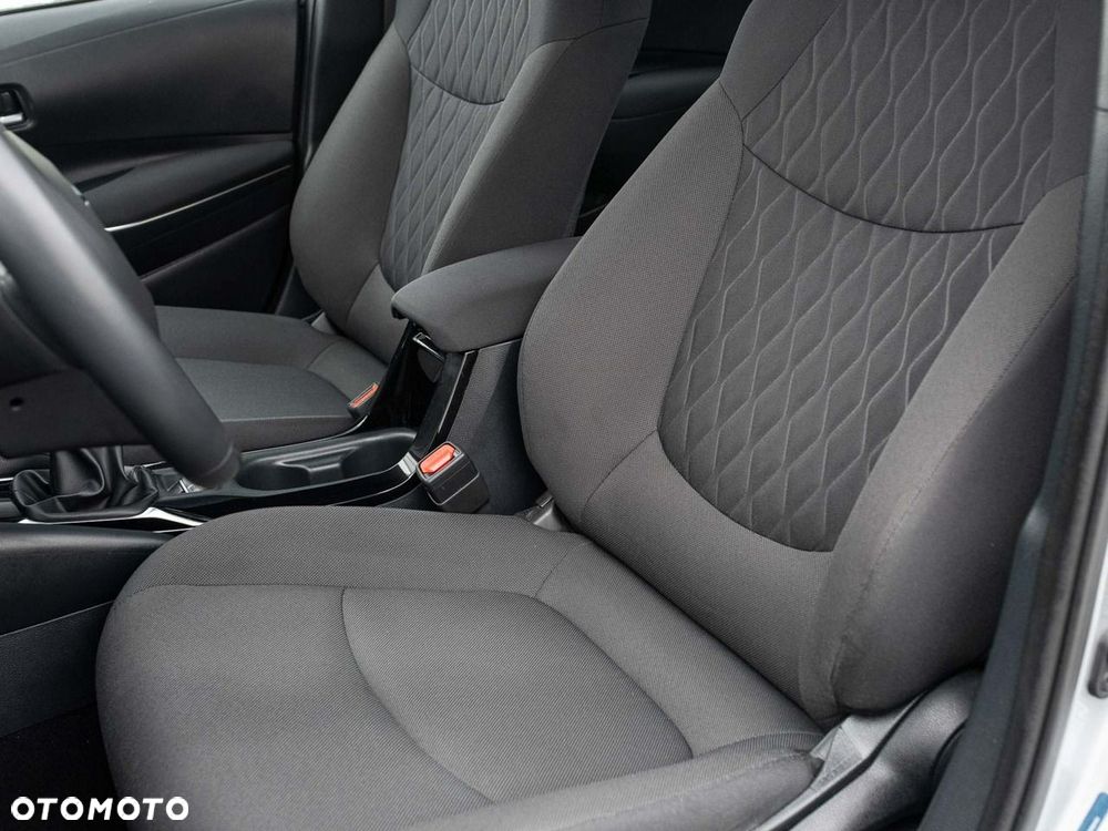 Toyota Corolla 1.5 Comfort - 12