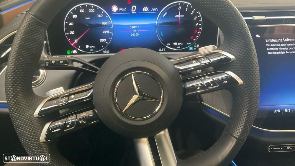 Mercedes-Benz E 300 Standard - 4