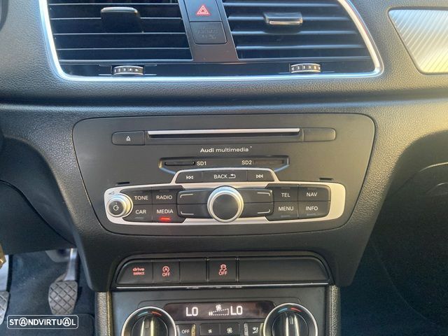 Audi Q3 2.0 TDI Design - 23