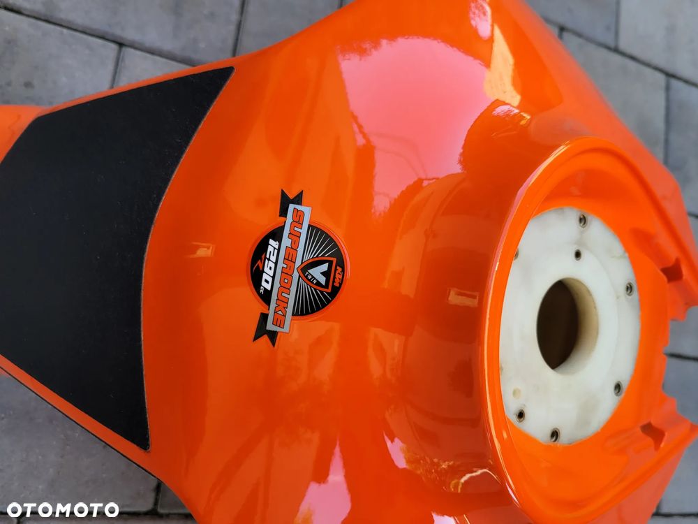 Bak, zbiornik paliwa KTM 1290 Super Duke 17-20 - 15
