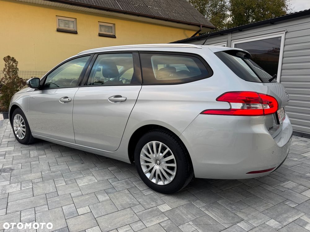 Peugeot 308 SW HDi FAP 110 (Blue Lion) Business Line Niveau 1 - 9