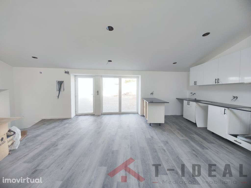 Moradia Térrea Renovada - Grande imagem: 5/14