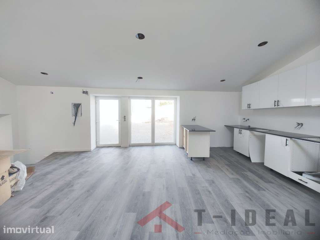 Moradia Térrea Renovada - Grande imagem: 5/14