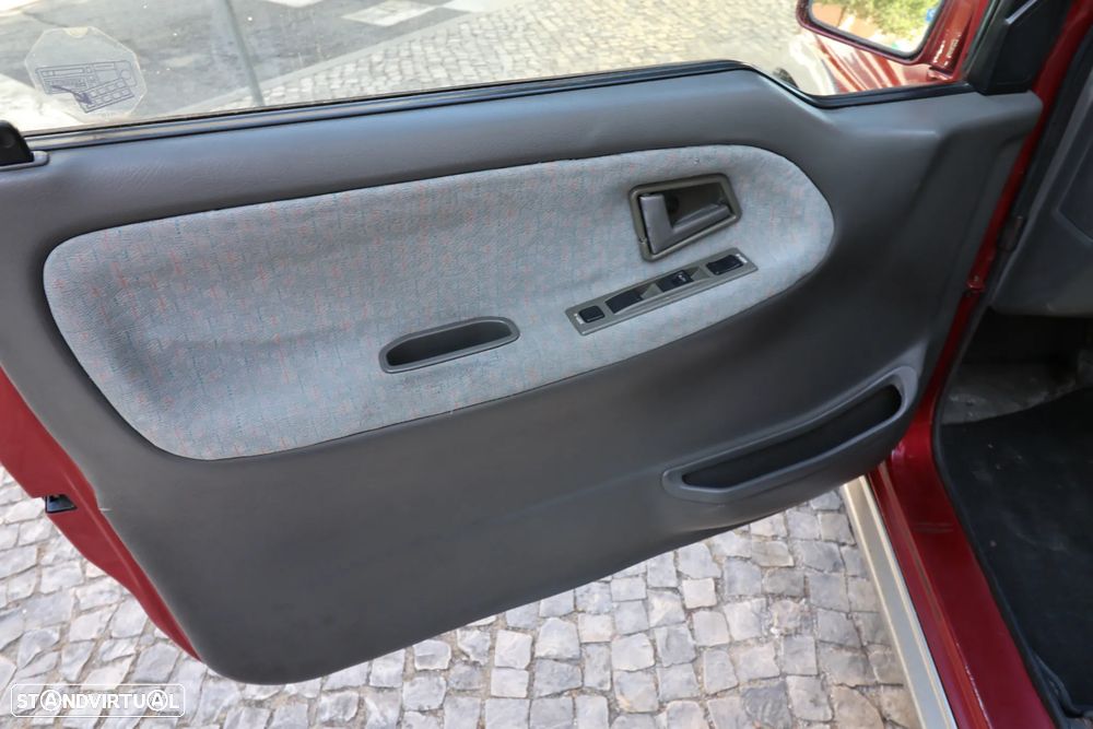 Suzuki Vitara 1.9 TD JLX - 17