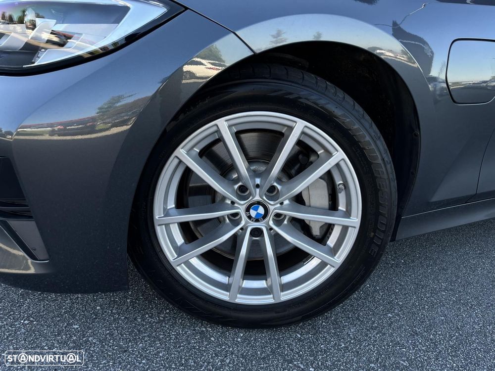 BMW 330 e Corporate Edition Auto - 22