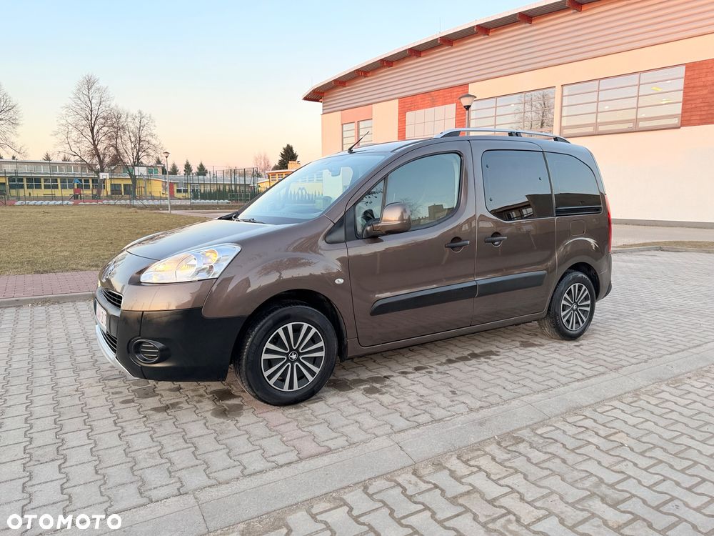 Peugeot Partner 98 VTi Family - 11