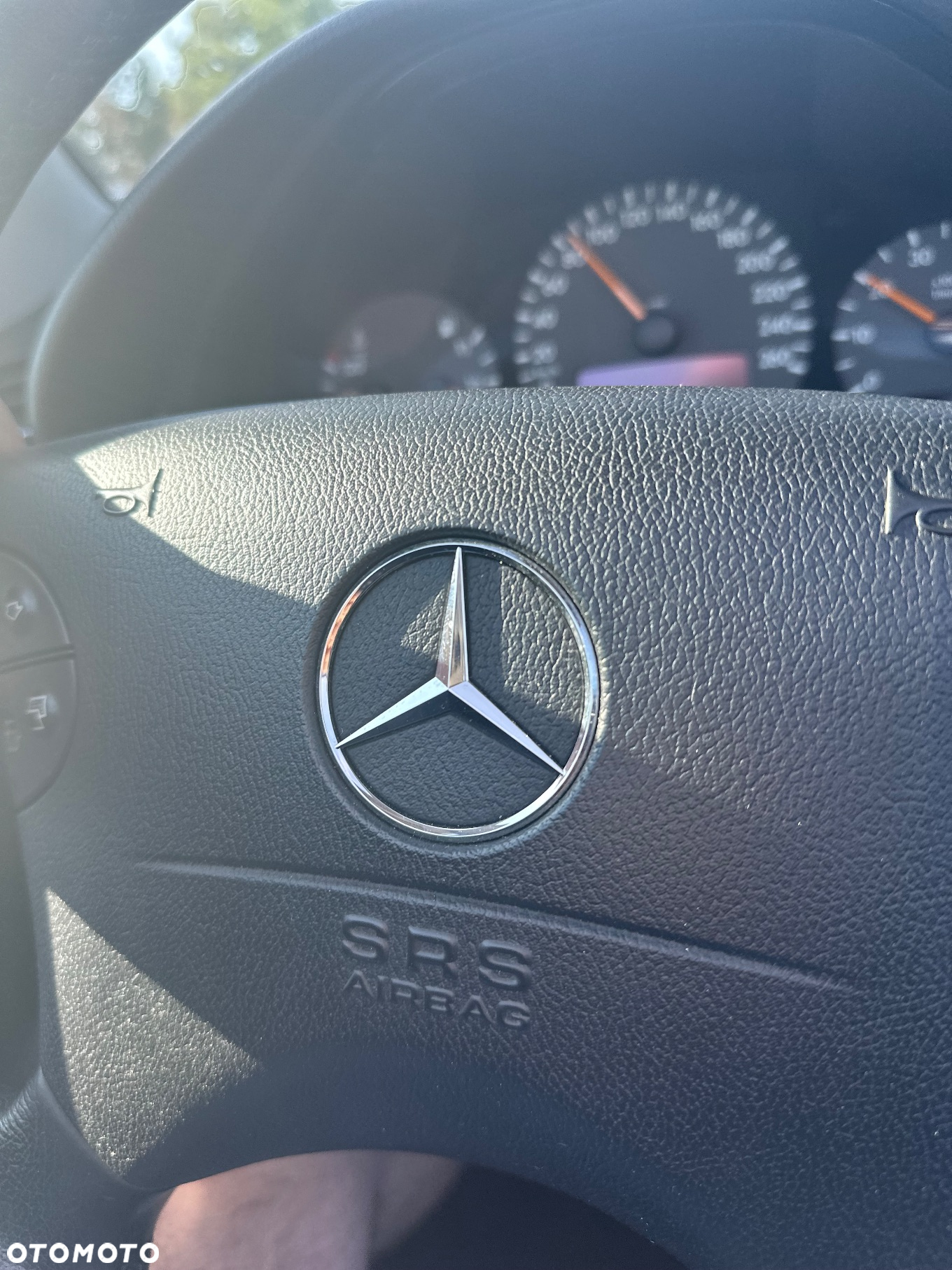 Mercedes-Benz CLK - 3