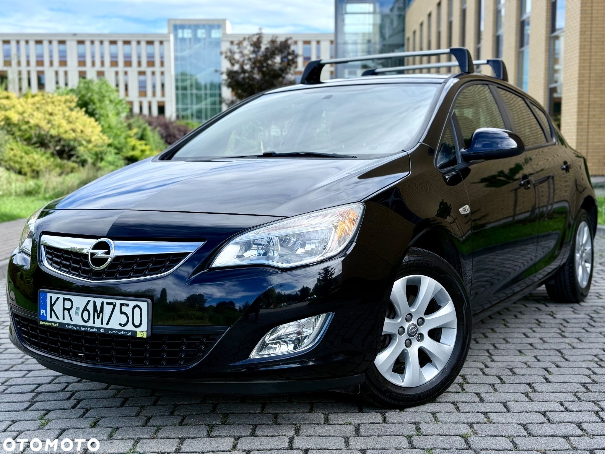 Opel Astra IV 1.4 T Sport - 1