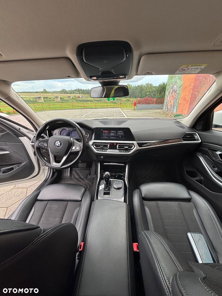 BMW Seria 3 - 17