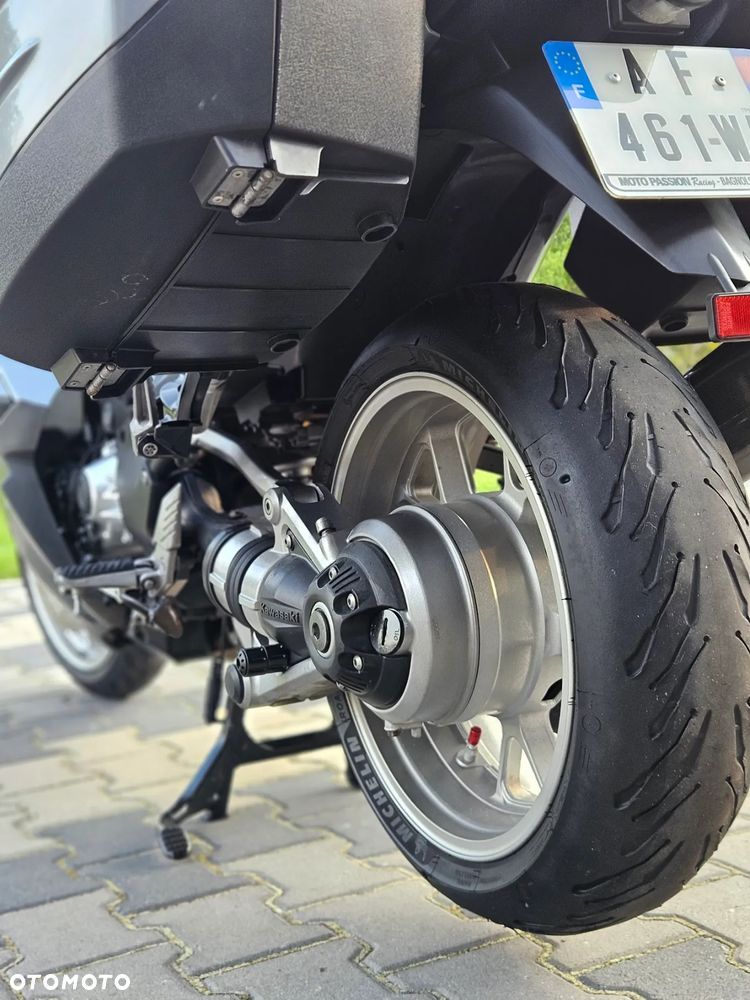 Kawasaki GTR - 13