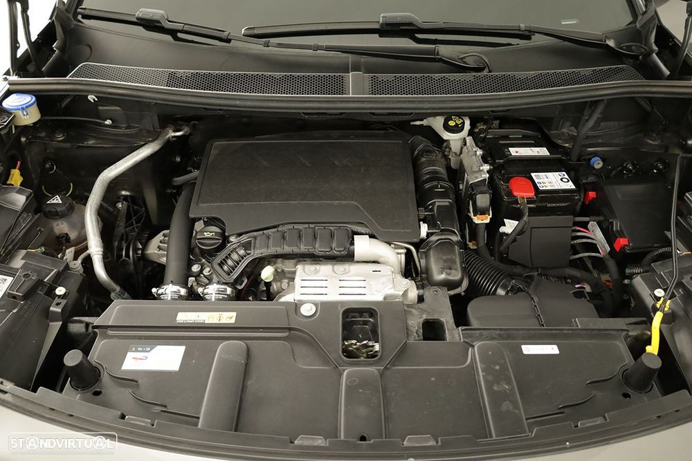 Peugeot 3008 1.2 PureTech Allure Pack - 26