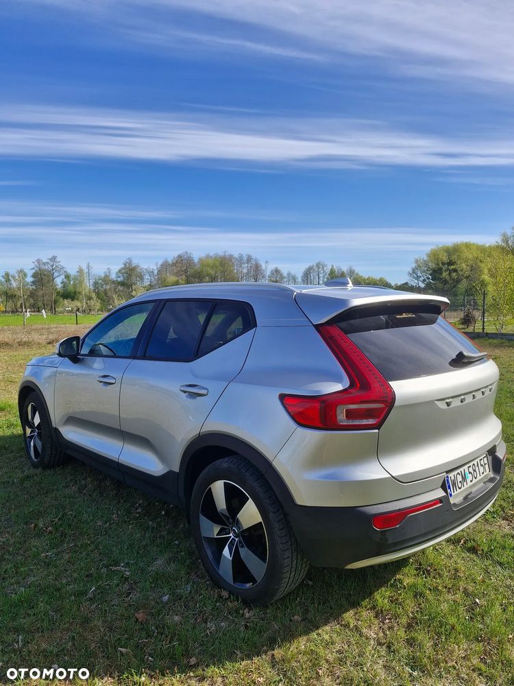Volvo XC 40 D4 AWD Geartronic Momentum Pro - 7