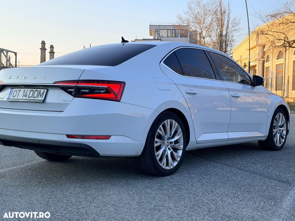 Skoda Superb 2.0 TDI 4X4 DSG Style - 5