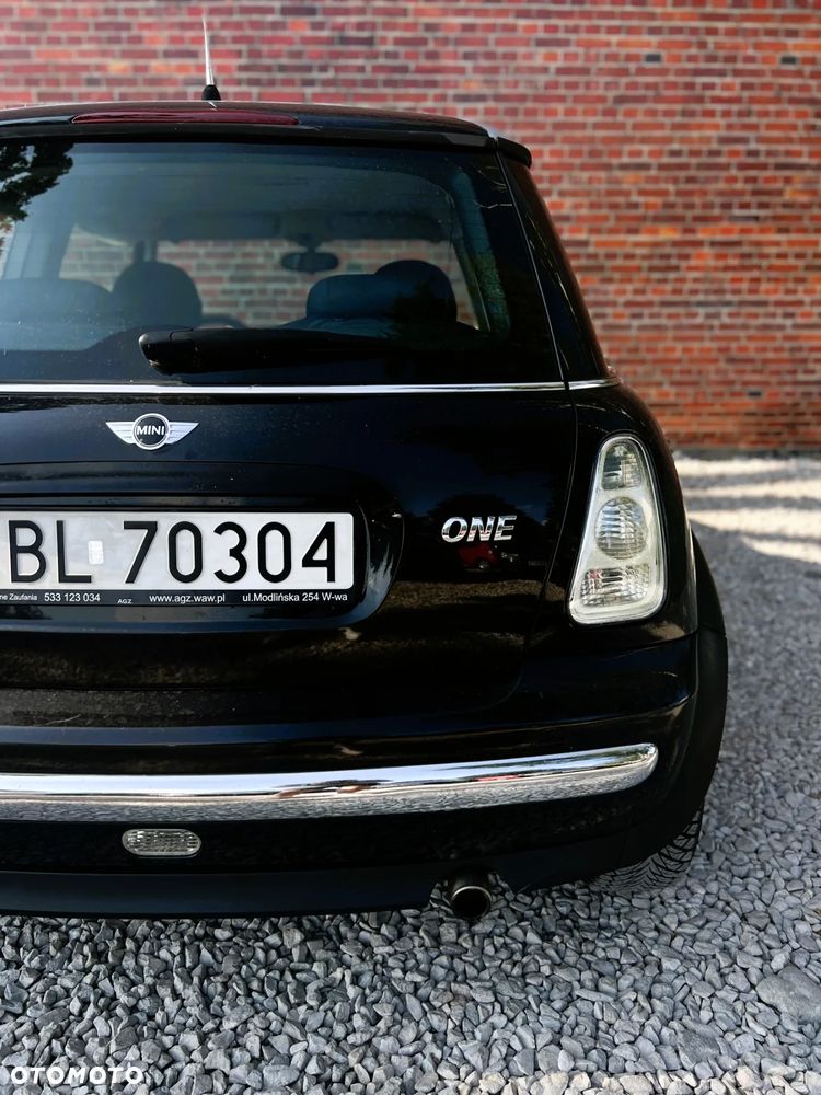 MINI ONE - 27