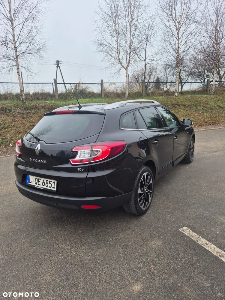 Renault Megane ENERGY TCe 130 BOSE EDITION - 4