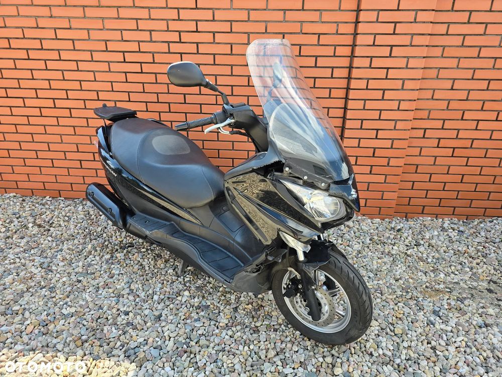 Suzuki Burgman - 1