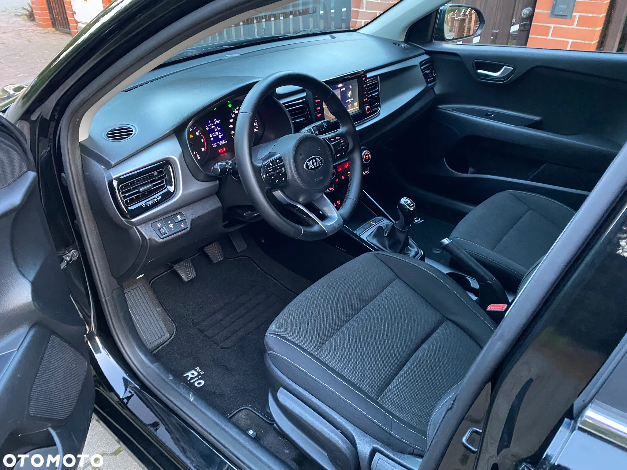 Kia Rio 1.0 T-GDI L Business Line - 24