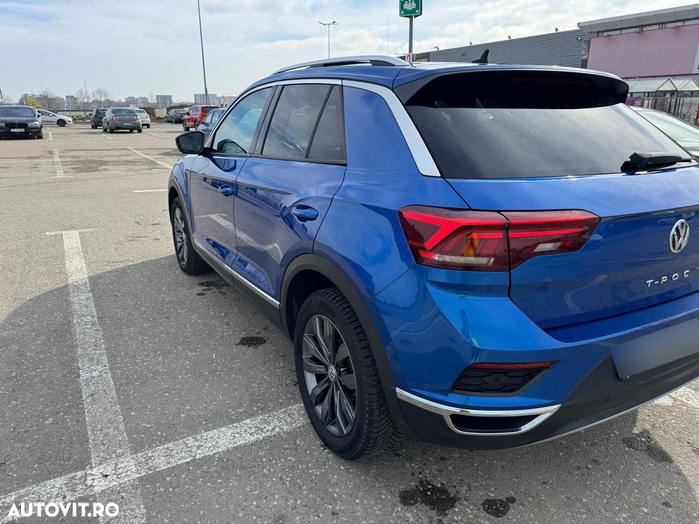 Volkswagen T-Roc - 31
