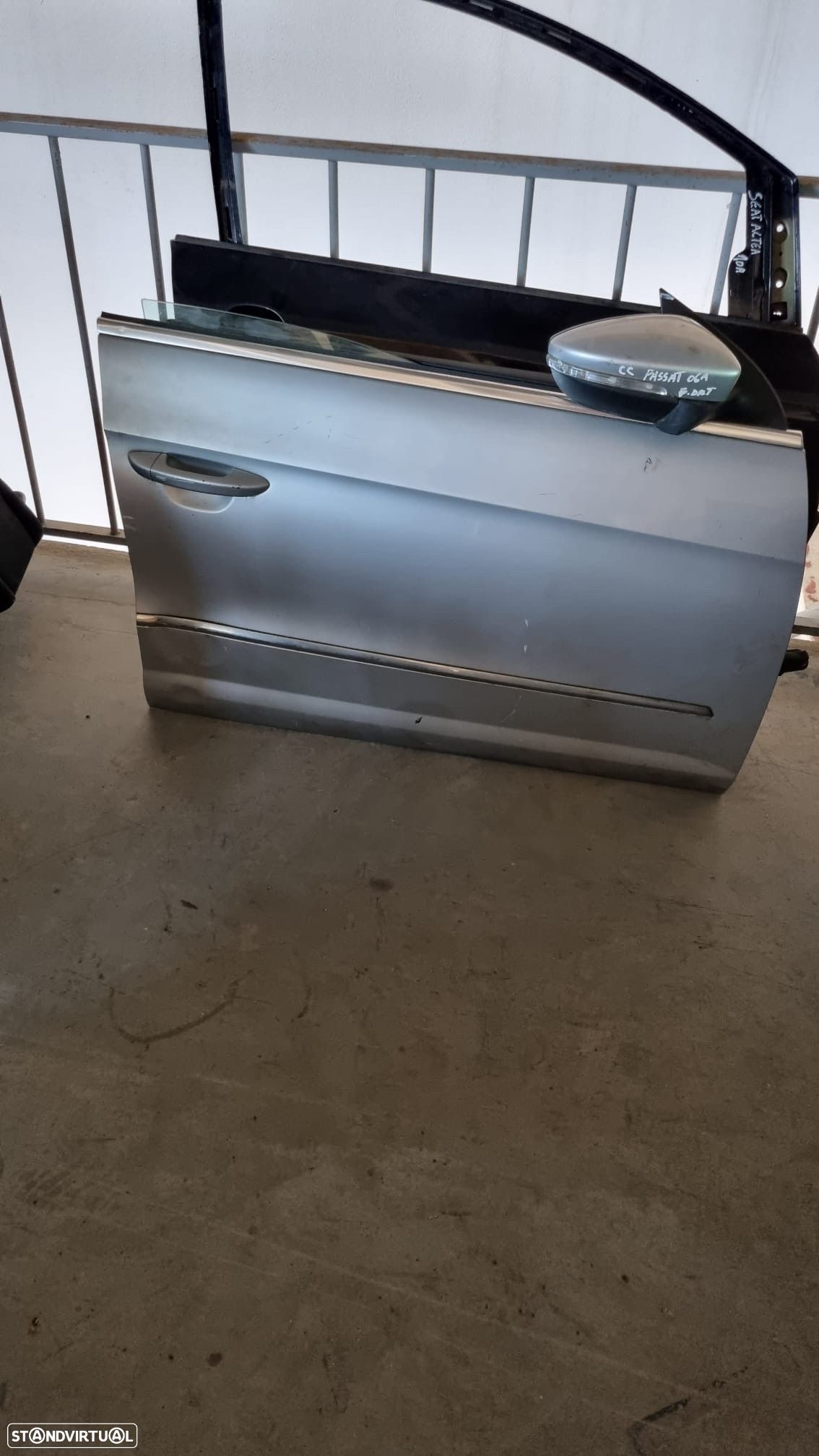 Porta Frente Direita Vw Passat CC de 2006 - 1