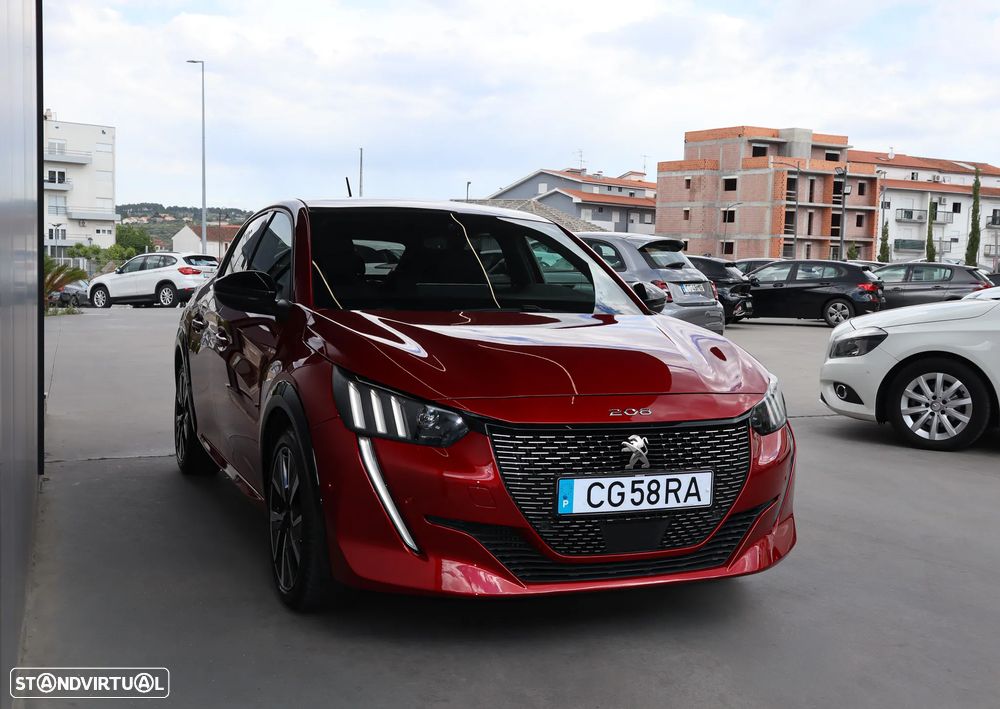 Peugeot 208 PureTech 100 EAT8 GT Pack - 6